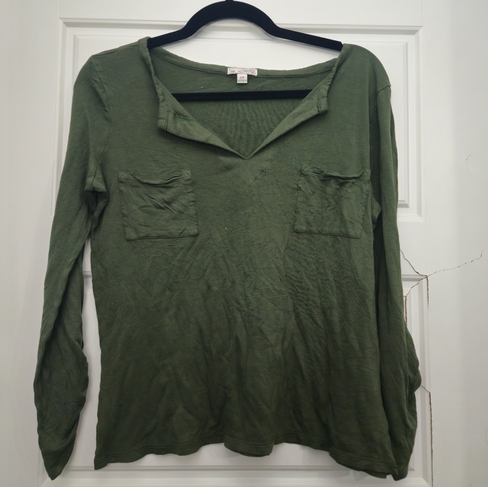 Gap Green Shirt